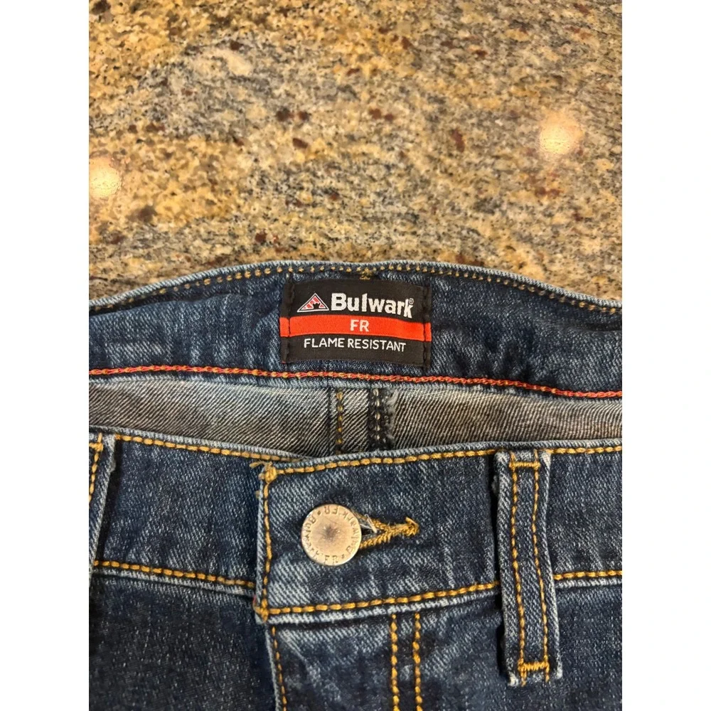 Bulwark FR Flame Resistant Work Jeans‎ Mens 50x32 (Fits 48x31) Dark Wash Denim